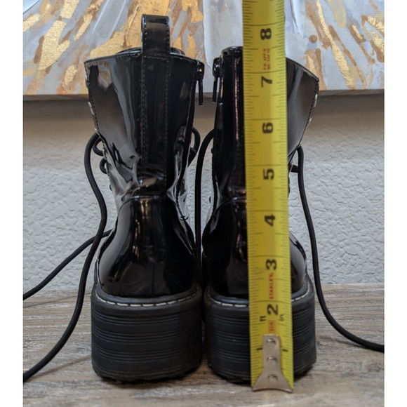 H&M Divided Black Patent Platform Combat Boots Womens 7 Chunky Goth Grunge Y2K - Picture 4 of 8